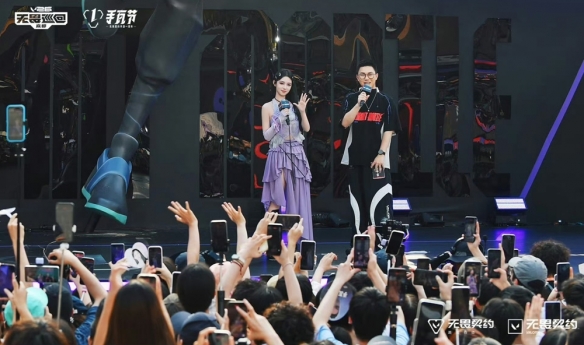 手瓦邂逅成都烟火 年轻人重新认识成都