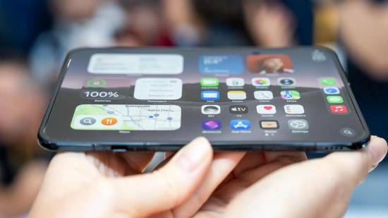 iPhoneDuo强光折痕明显 质量翻车遭吐槽